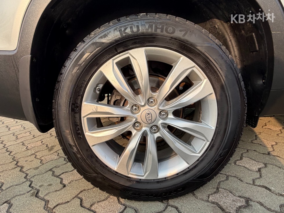 2011 - kia sorento