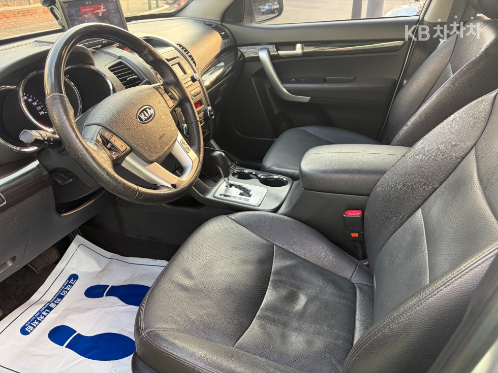 2011 - kia sorento