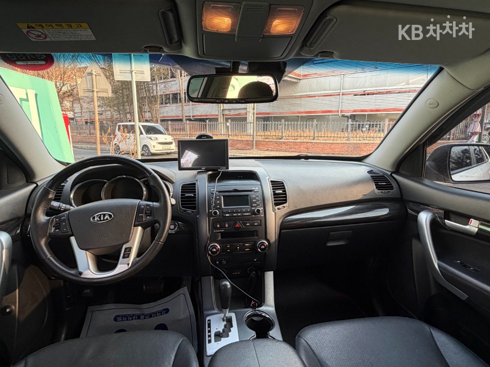 2011 - kia sorento