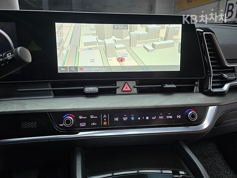 2022 - kia sportage