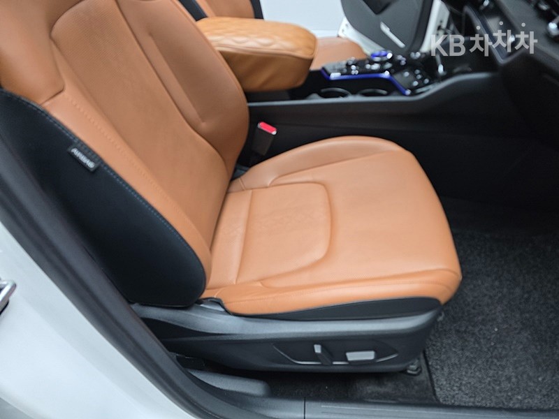 2022 - kia sportage