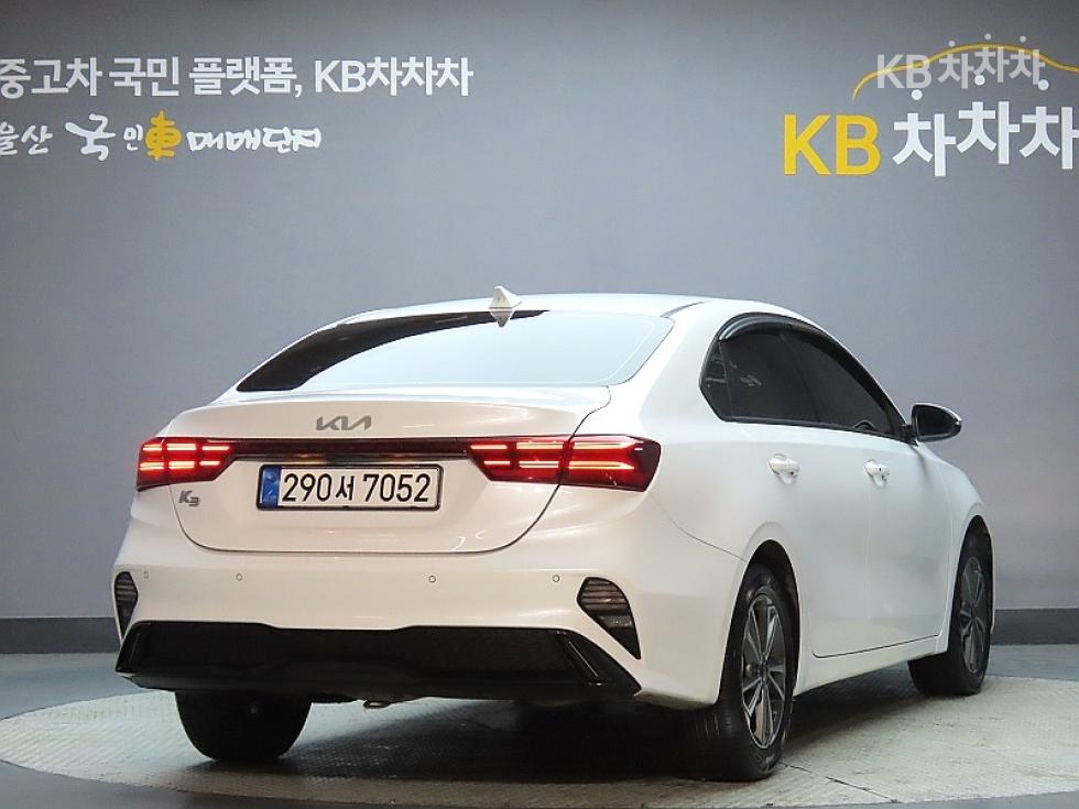 2022 - kia k3