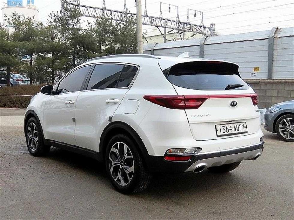 2019 - kia sportage