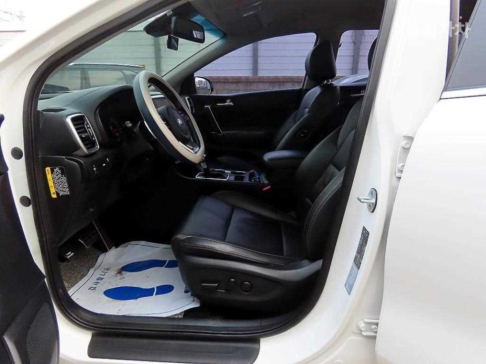 2019 - kia sportage