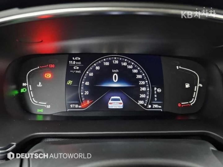 Renault SM6 1.3 TCe 260 SE 9