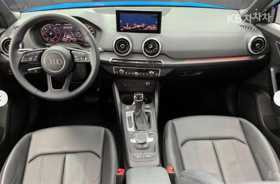 2023 - audi q2