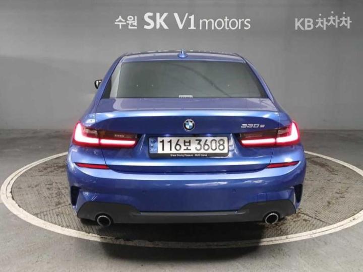 BMW 3 Series G20 330e M Sport 6