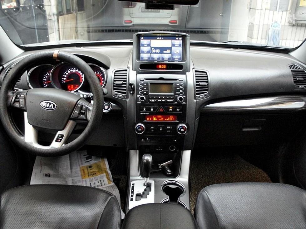 2011 - kia sorento