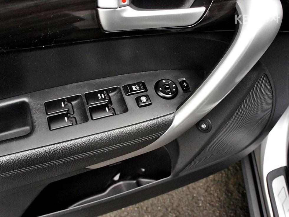 2011 - kia sorento