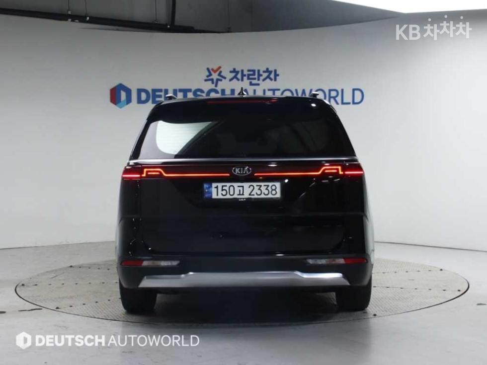 2021 - kia carnival