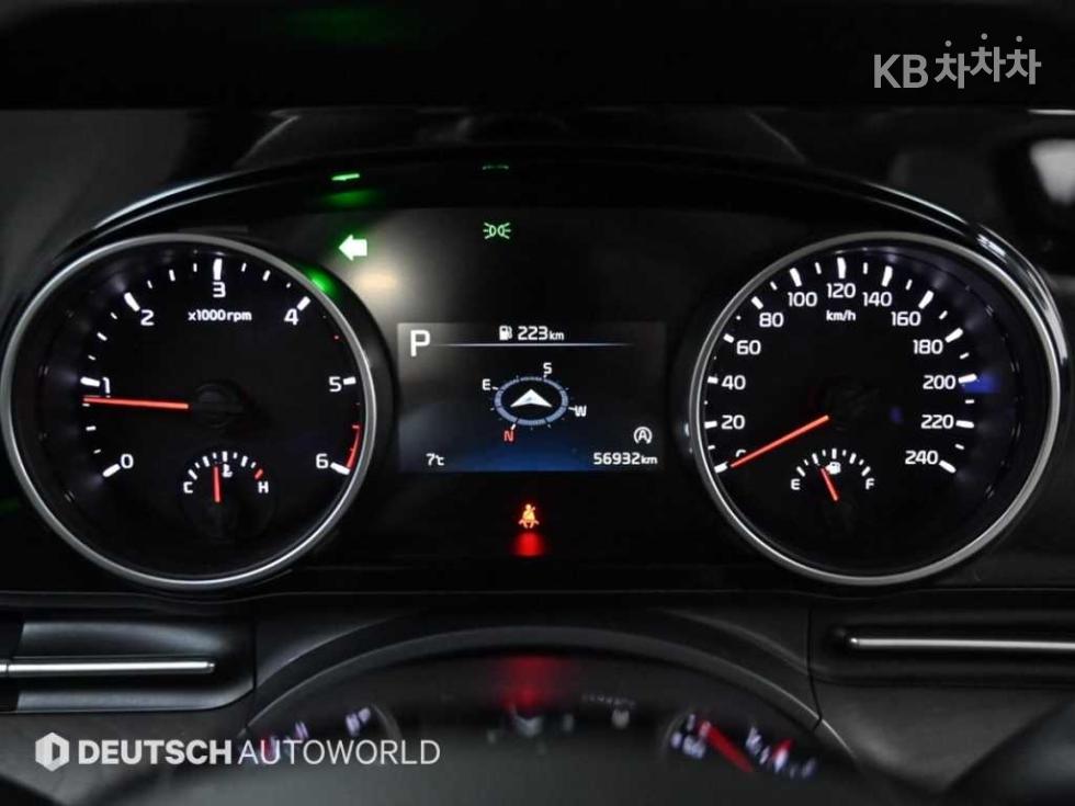 2021 - kia carnival