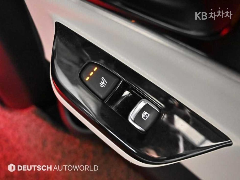 2021 - kia carnival