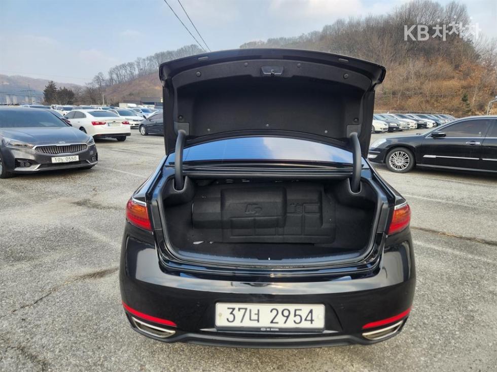 2018 - kia k7