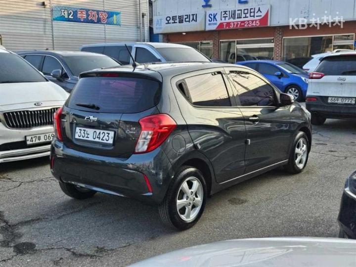 Chevrolet Spark The Next LT Plus 5