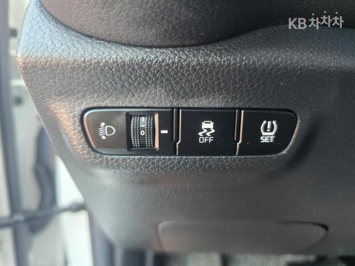 Kia Morning Urban JA 1.0 Gasoline Signature 10