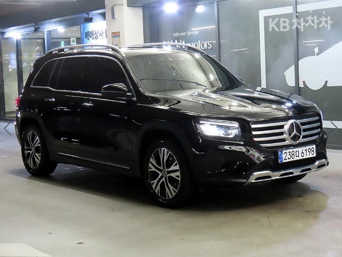 Mercedes-Benz GLB(X247) 200 d - фото 1