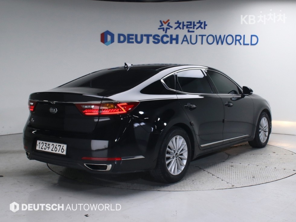2016 - kia k7