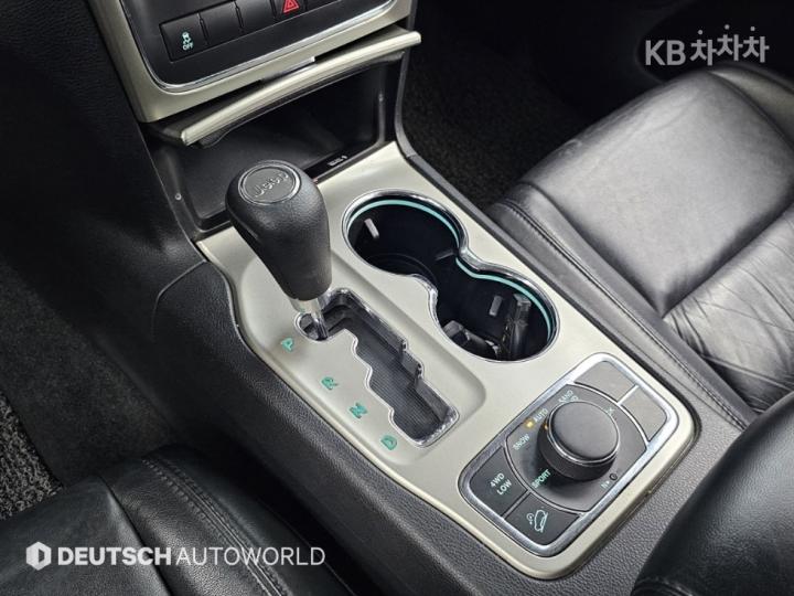 Jeep Cherokee Grand 3.0 CRD WK 10