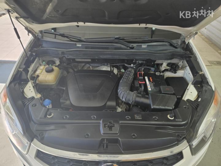 KG Mobility (Ssangyong) Korando New C 2.0 CVT 2WD Premium Type 7
