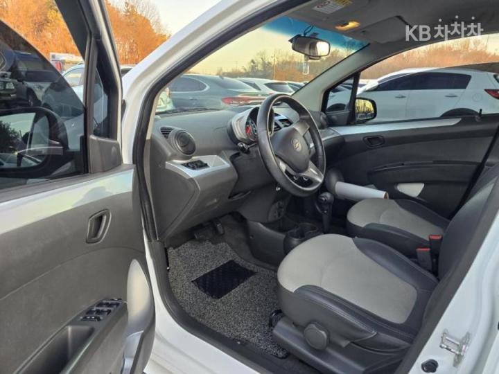 Chevrolet Spark Edition 10