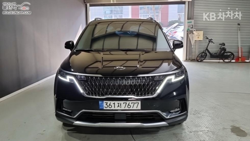 2021 - kia carnival