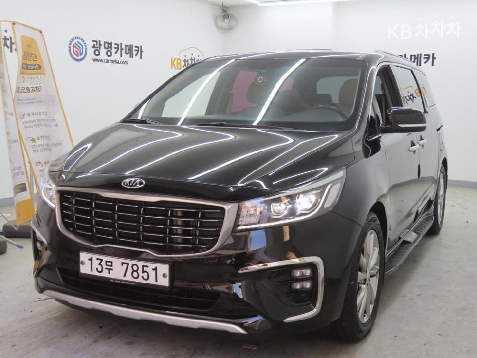 2019 - kia carnival