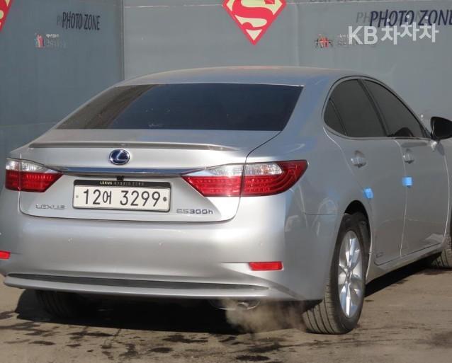 Lexus ES New 300h Premium 4