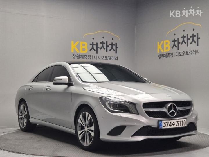 Mercedes-Benz CLA-Class CLA200 d 4Matic
