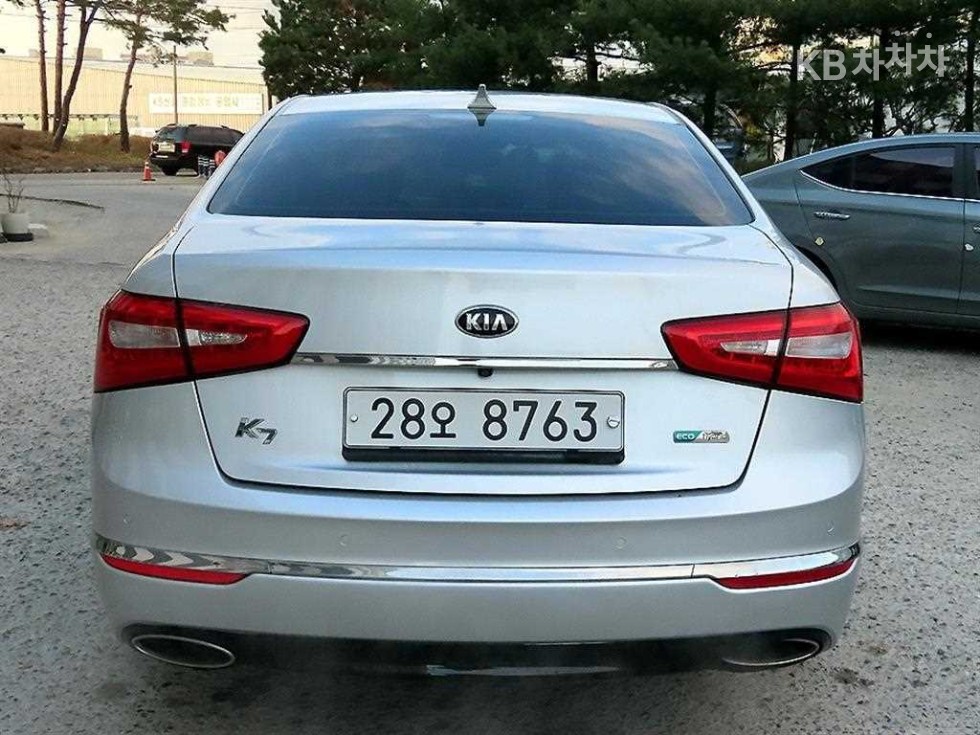 2014 - kia k7