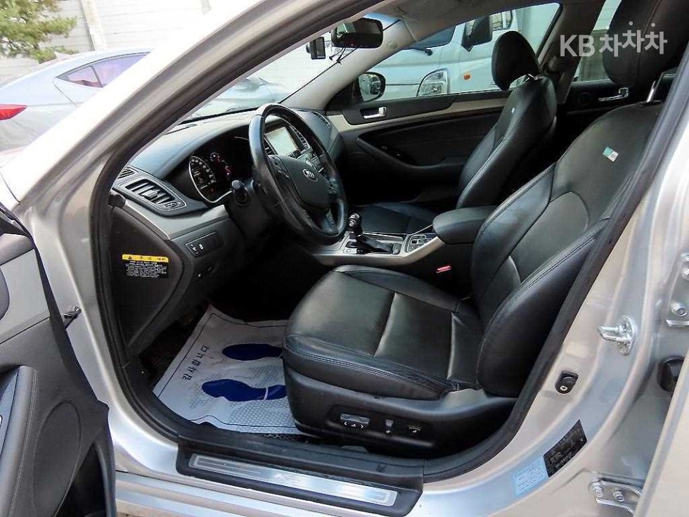 2014 - kia k7
