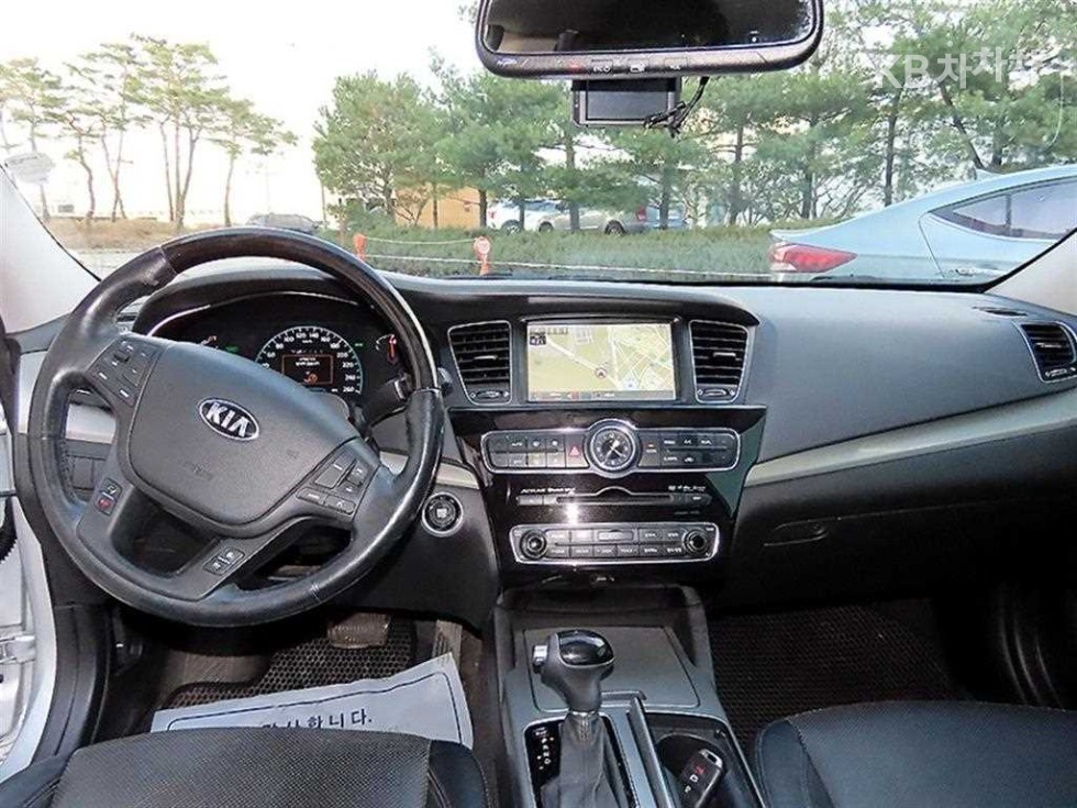 2014 - kia k7