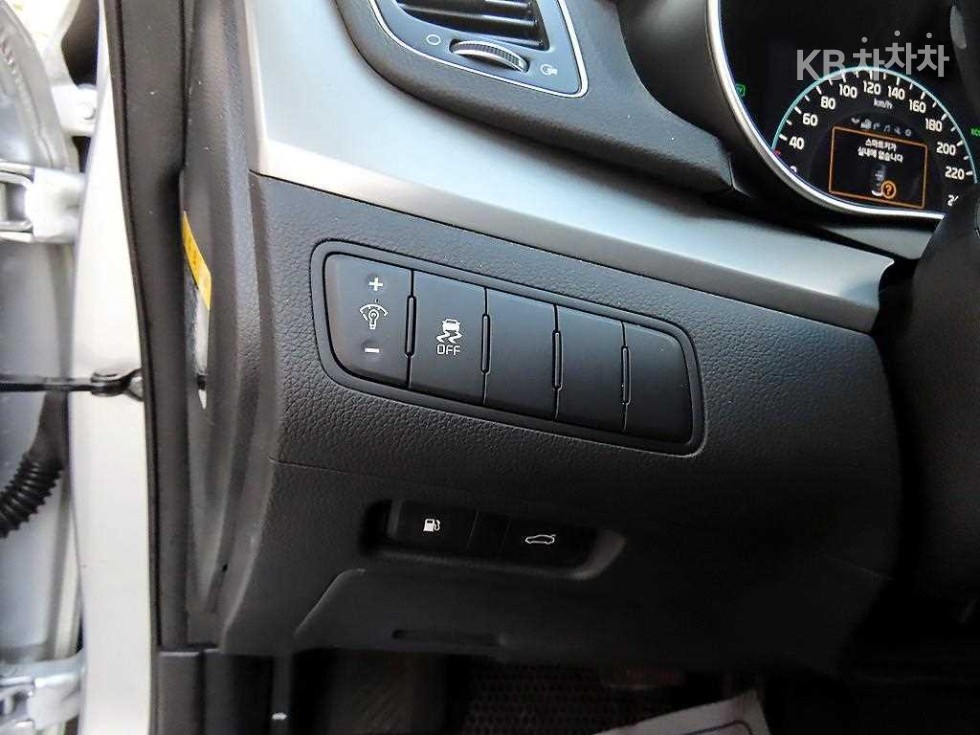 2014 - kia k7