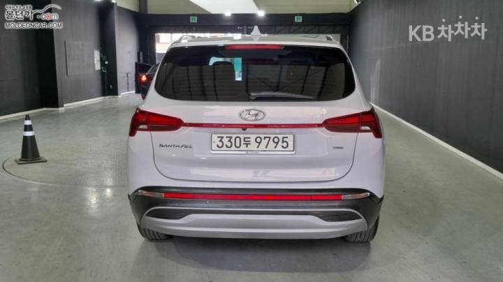 Hyundai Santa Fe TM Hybrid 1.6 HEV 4WD Exclusive 5