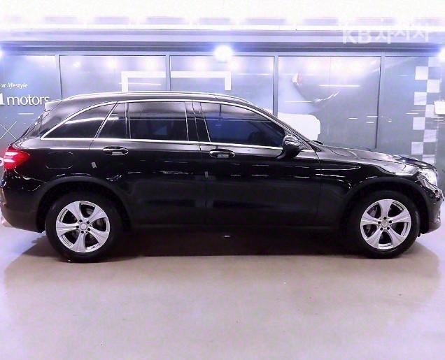 Mercedes-Benz GLC-Class X253 220d 4Matic Base Type 4