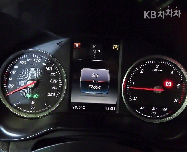 Mercedes-Benz GLC-Class X253 220d 4Matic Base Type 10