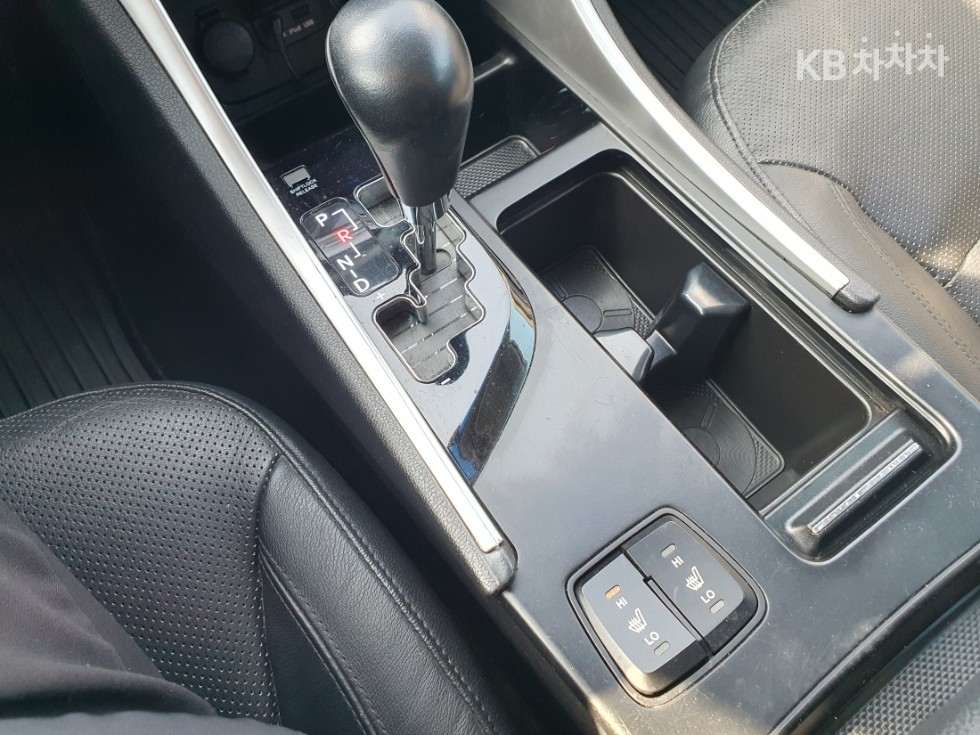 Hyundai Sonata — miniaturë 17