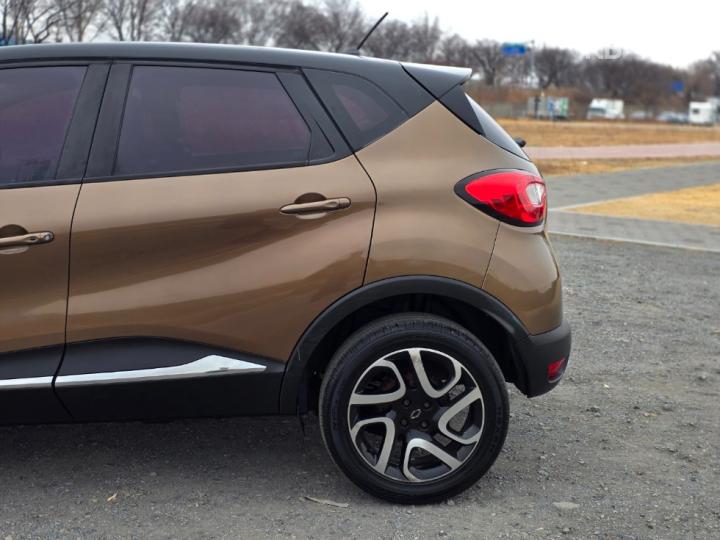 Renault QM3 RE Signature 4