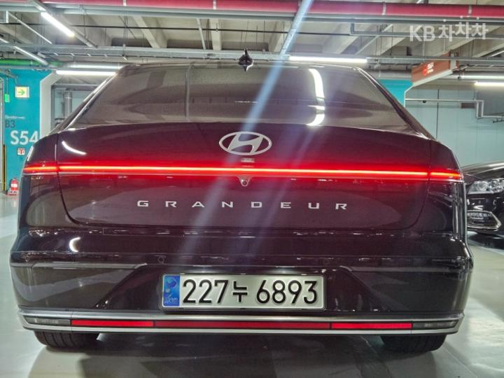 Hyundai Grandeur The Hybrid 1.6 Turbo Gasoline Exclusive 8