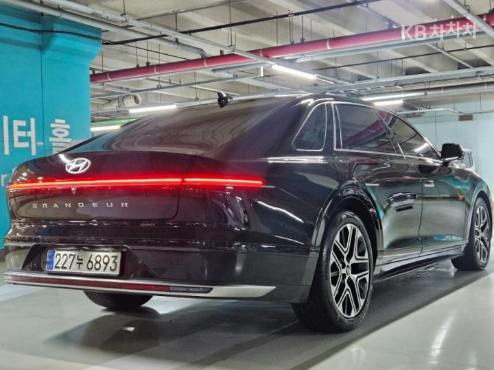 Hyundai Grandeur The Hybrid 1.6 Turbo Gasoline Exclusive 9