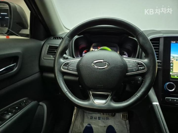 Renault QM6 2.0 LPe 2WD RE 10