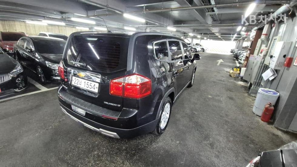 Chevrolet Orlando — miniaturë 5