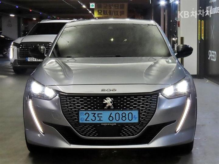 Peugeot 208 e- Allure 3