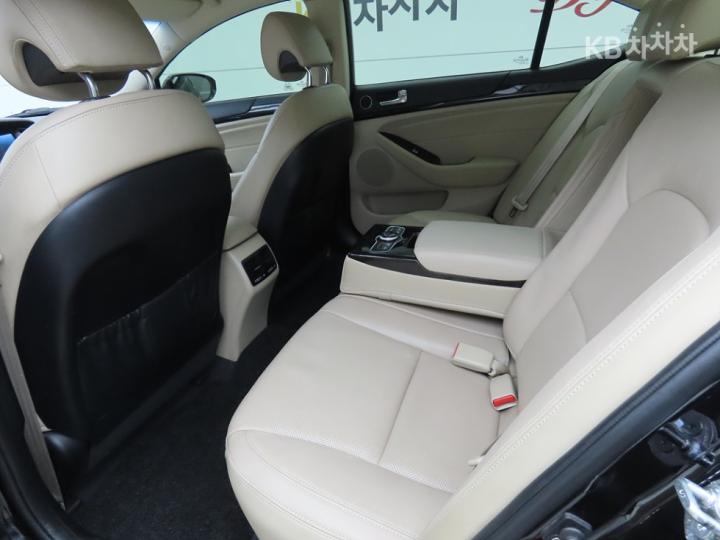 Kia K7 2.4 GDI Prestige Special 7