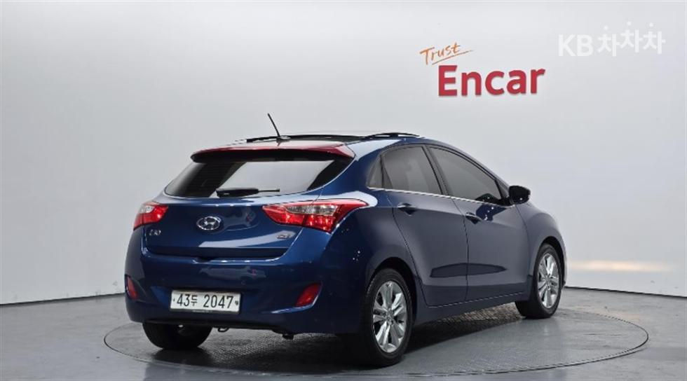 2015 - hyundai i30