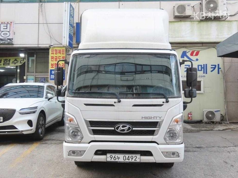 Hyundai Mighty