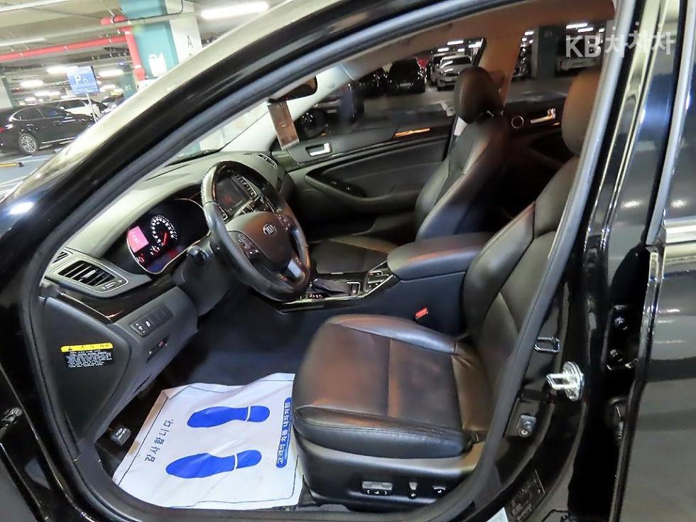 2013 - kia k7