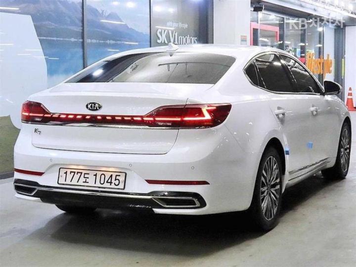 Kia K7 Premier 2.5 GDi X Edition — фото 4