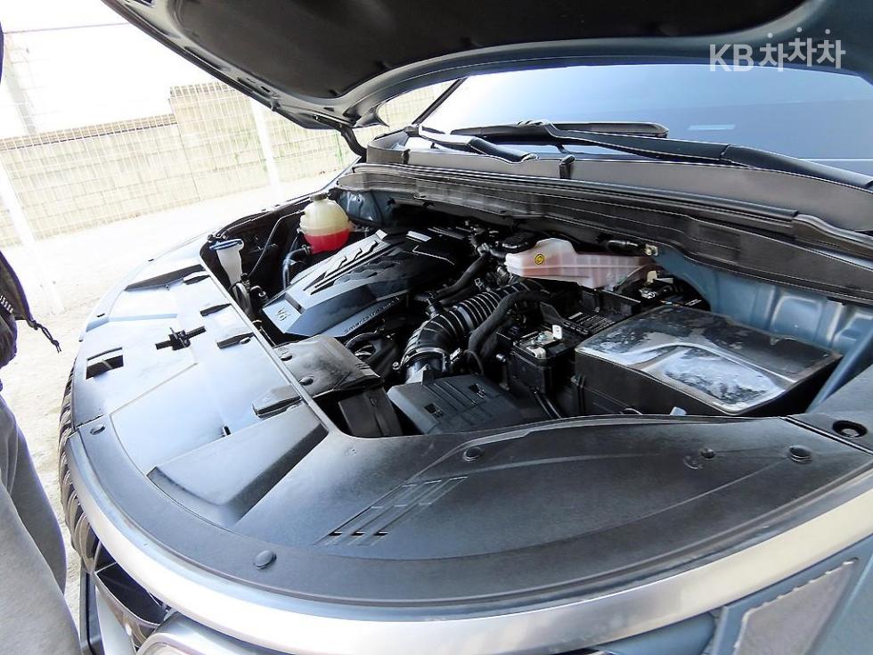 2022 - kia carnival