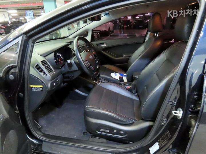 Kia K3 1.6 Gasoline Prestige Base Type 7