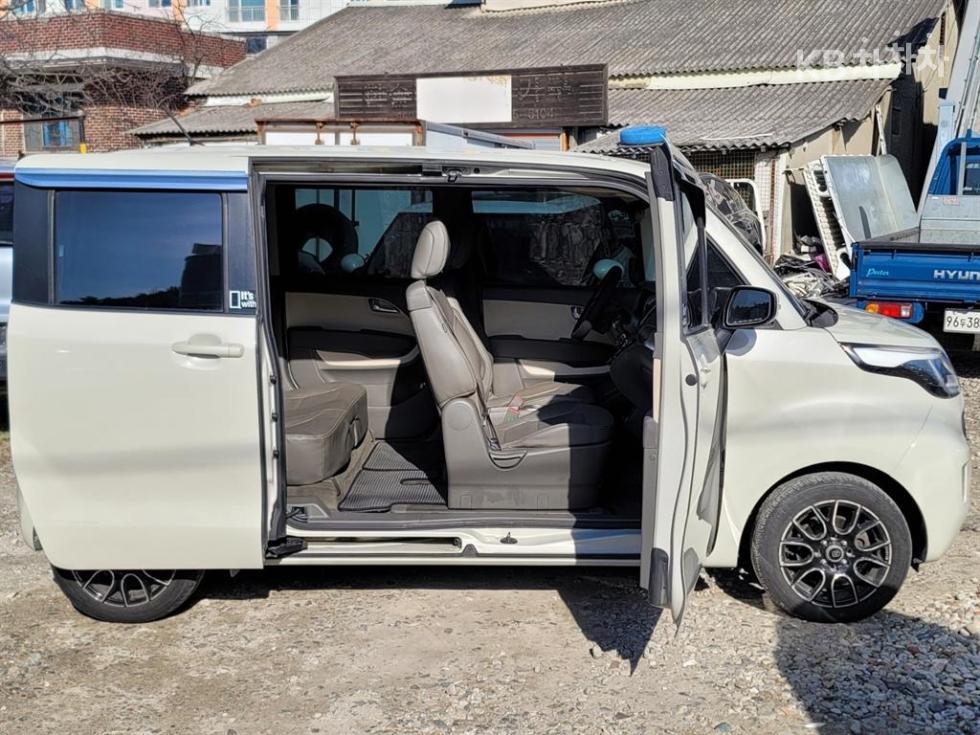 Kia Ray — miniaturë 9